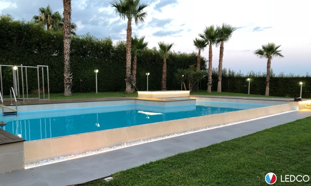 Illuminazione per giardino e piscina – Villa privata – Catania