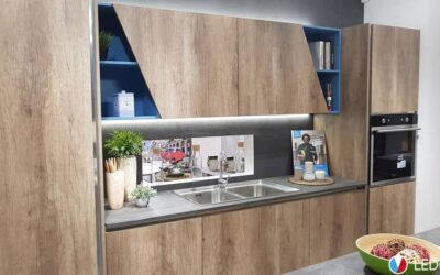 Barra sottopensile led touch – Showroom cucine – Bari