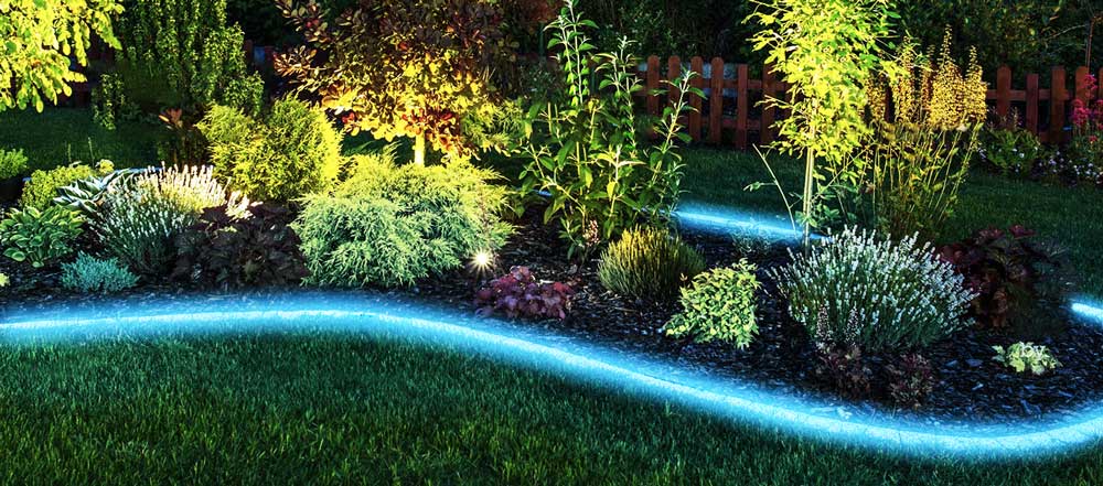 Luci LED per Illuminazione Giardino - Giardini Verdi