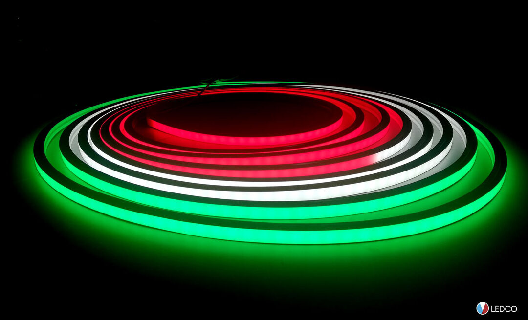 Strip Led Flex Custom: flessibili e personalizzabili per realizzare tutto ciò che puoi immaginare