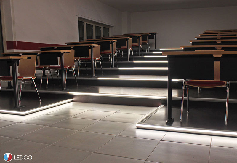 Teaching room lighting – Italian Red Cross