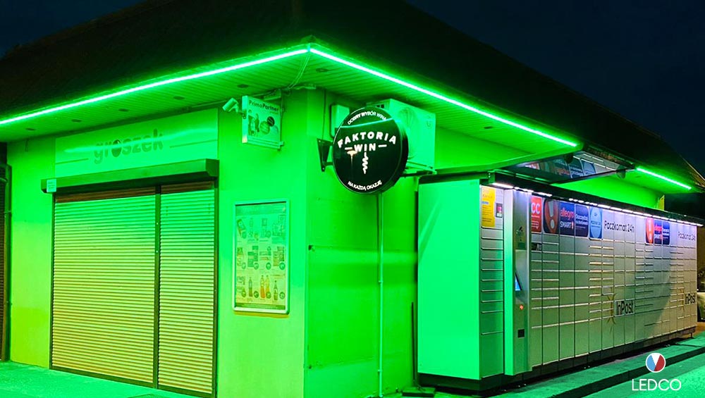 Food store outdoor lighting in Poznań – Poland