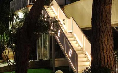 Iluminación exterior de la escalera del vestíbulo de recepción con tira de LED 220 V