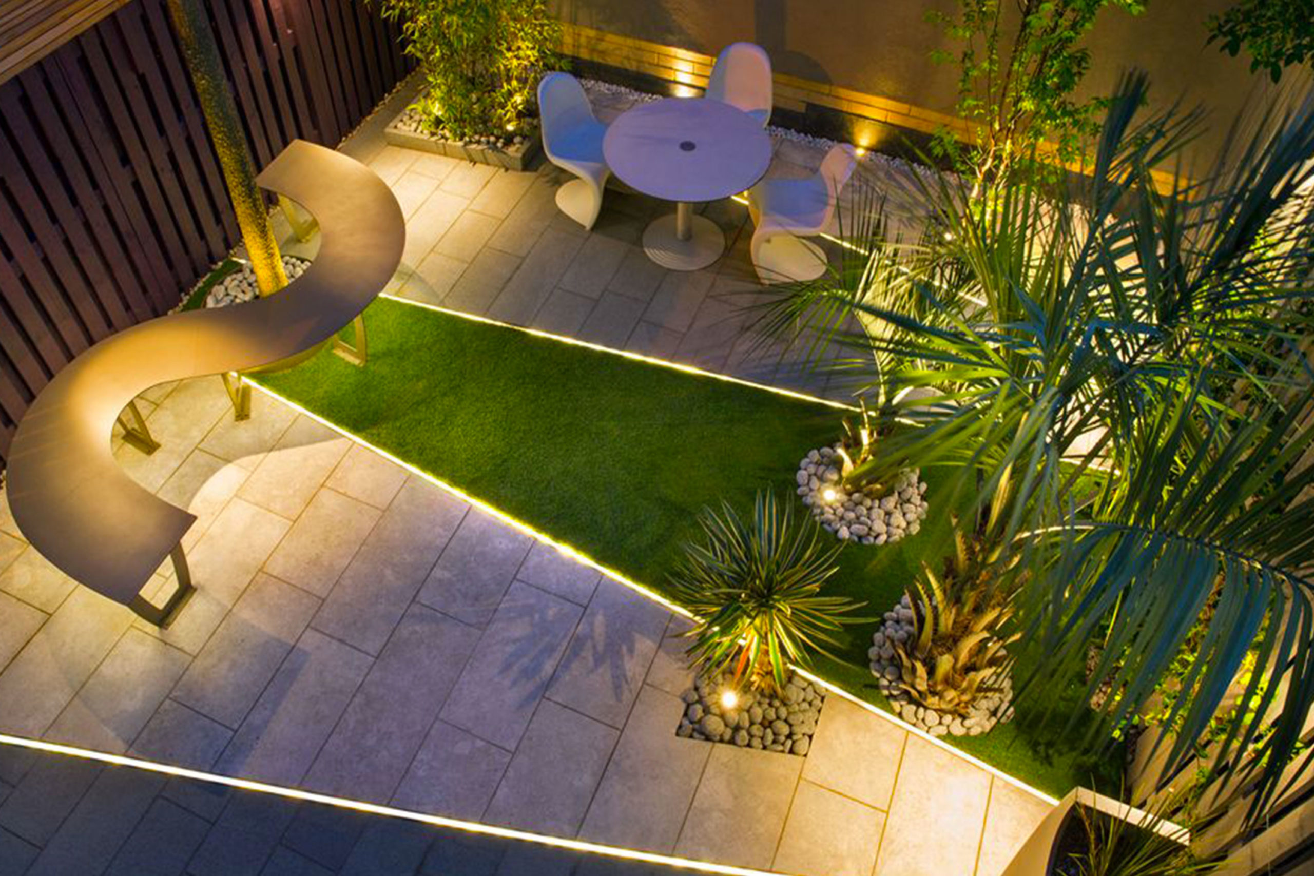 ledco_illuminazione giardino ombrellone_led